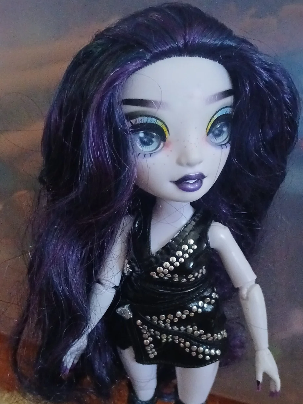 Rainbow High Purple-Haired Fashion Doll with Accessories - Black Outfit